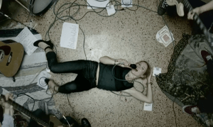 Cardigans_i_need_some_fine_wine_stoppweb_4x3_CUT